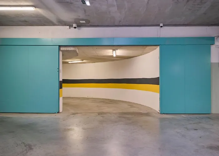 Splitful By Interhome * Split